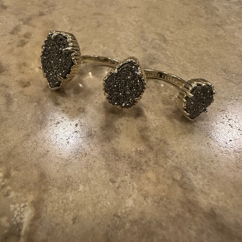 Elegant Silver Druzy Stone Ring